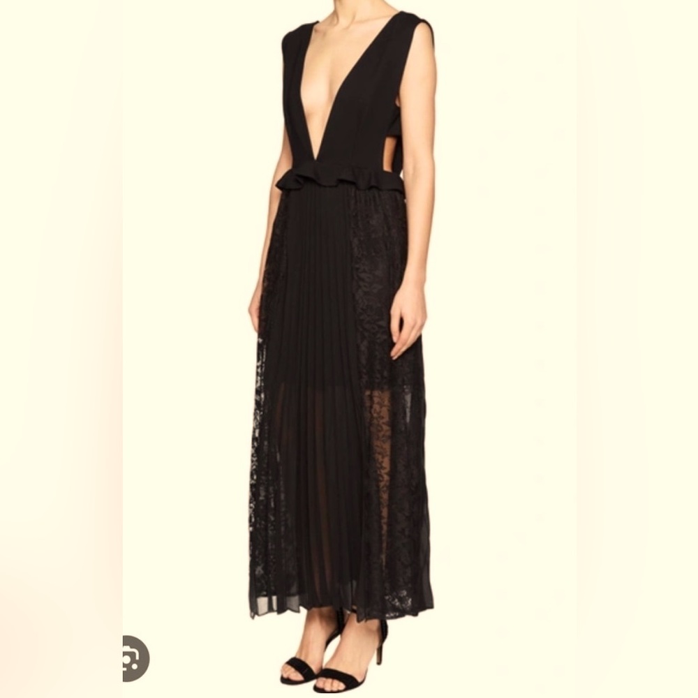 FRENCH CONNECTION ANGELINA DEEP-V PLEATED LACE AND JERSEY BLACK MAXI SEXY DESS